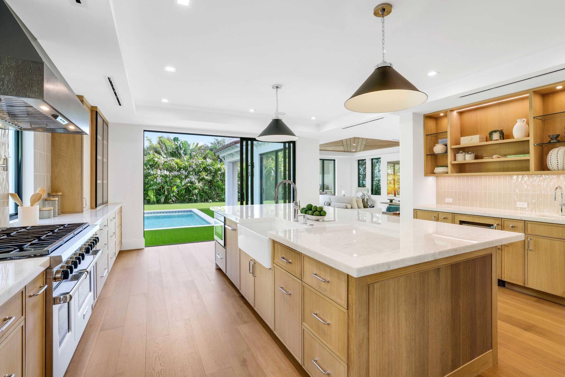 317 Greymon Drive, West Palm Beach, FL 33405 Kitchen
