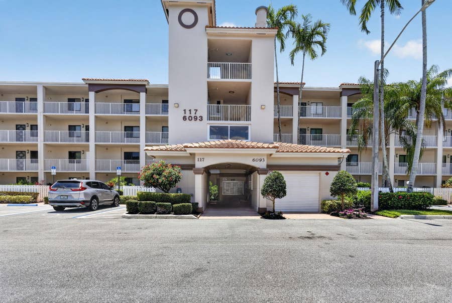 Property photo for 6093 Pointe Regal Circle, #206, Delray Beach, FL