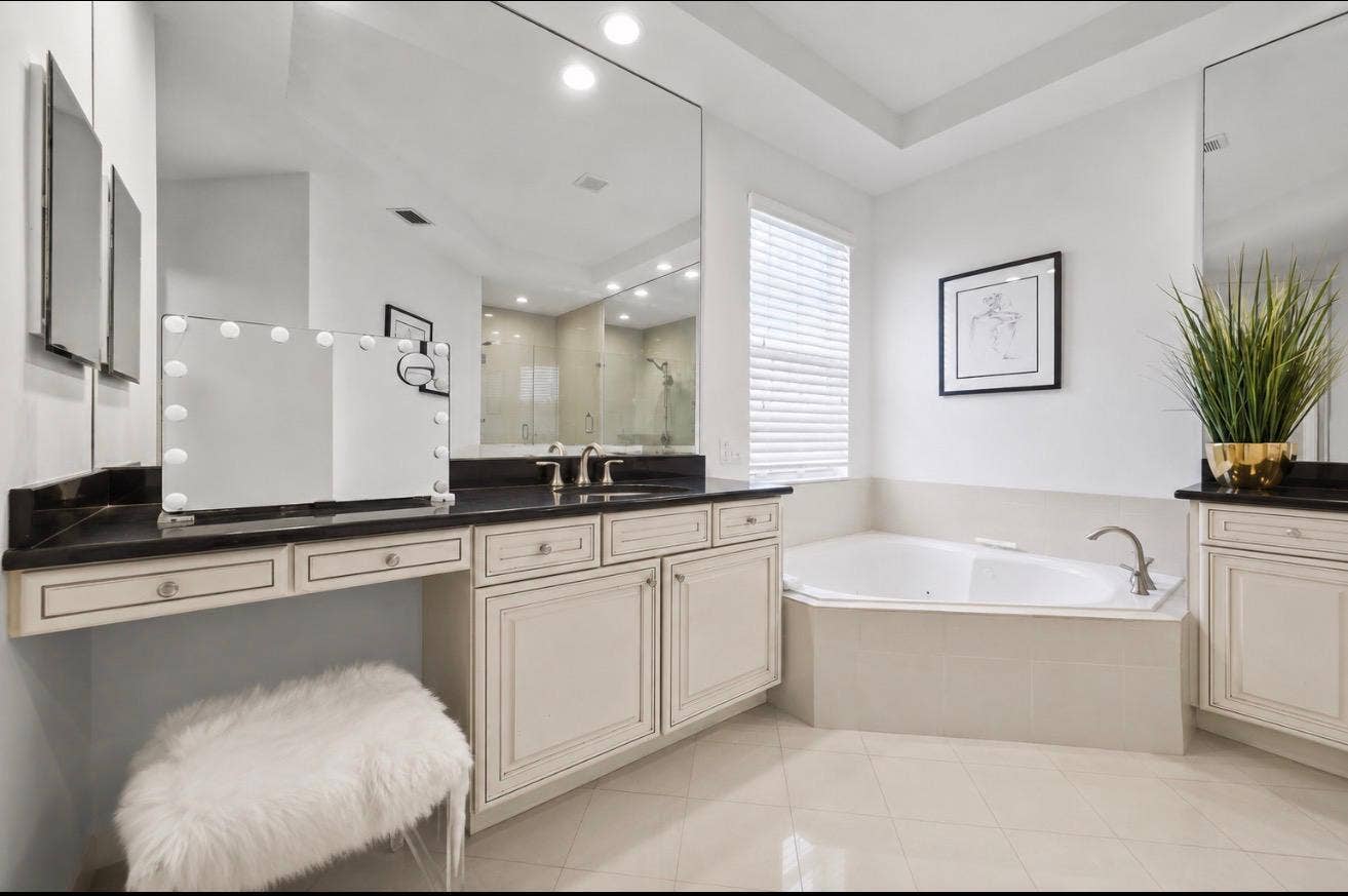 8861 Edgewater Place, Parkland, FL 33076 0 (9)