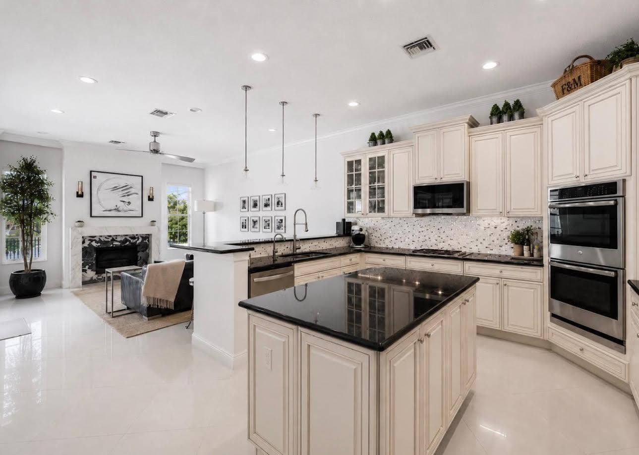 8861 Edgewater Place, Parkland, FL 33076 0 (14)