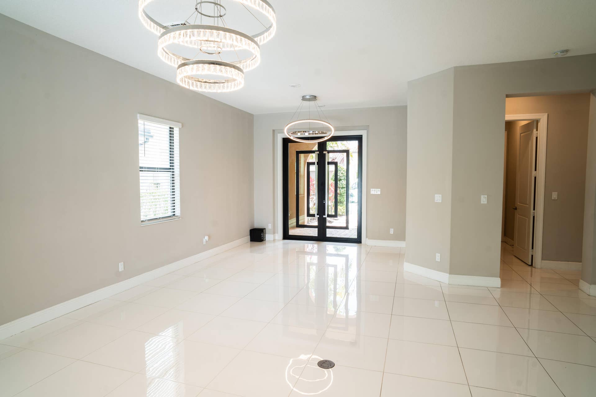 8665 E Baypoint Circle, Parkland, Parkland, FL 33076 DSC09544