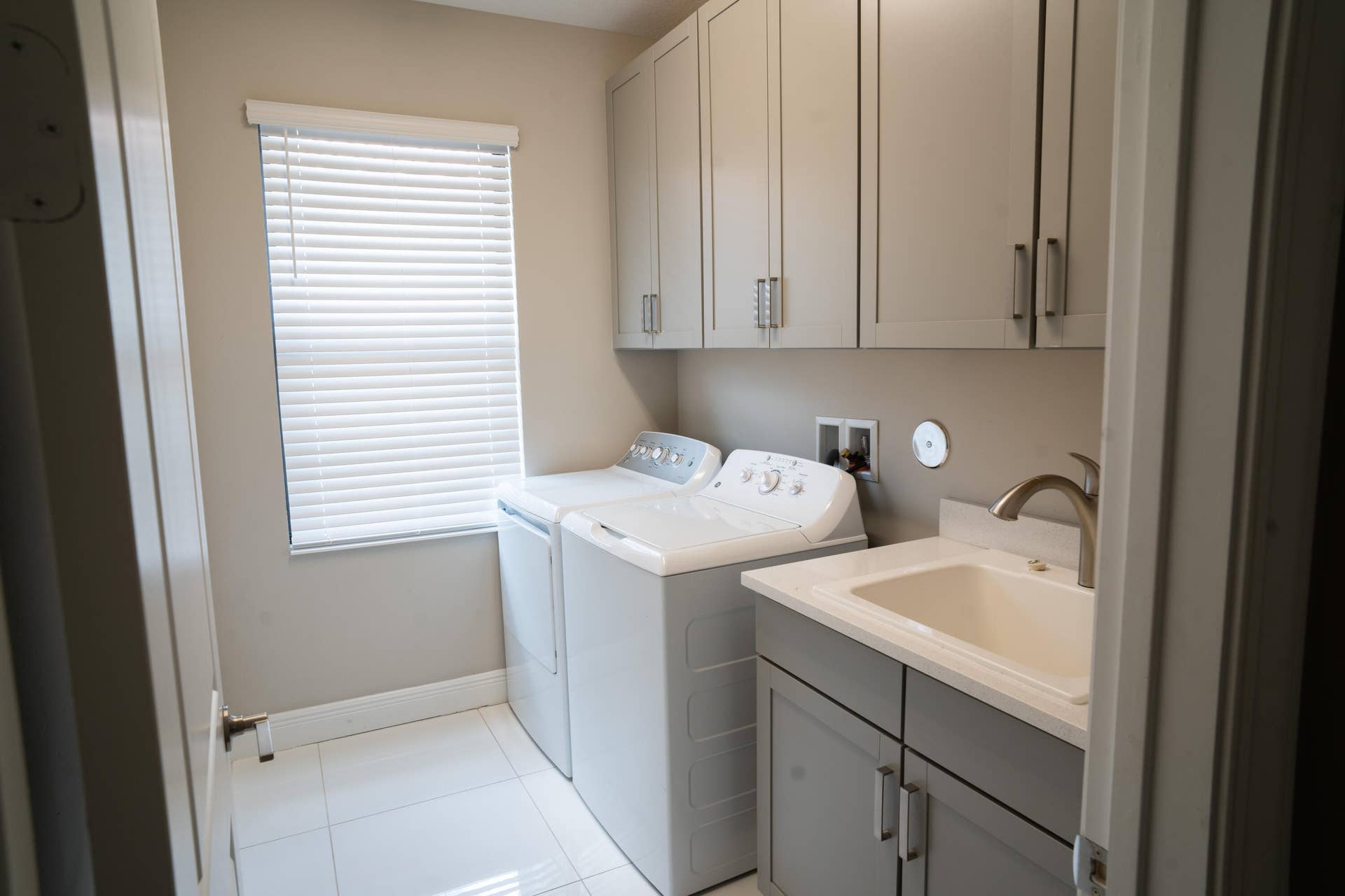 8665 E Baypoint Circle, Parkland, Parkland, FL 33076 DSC09653