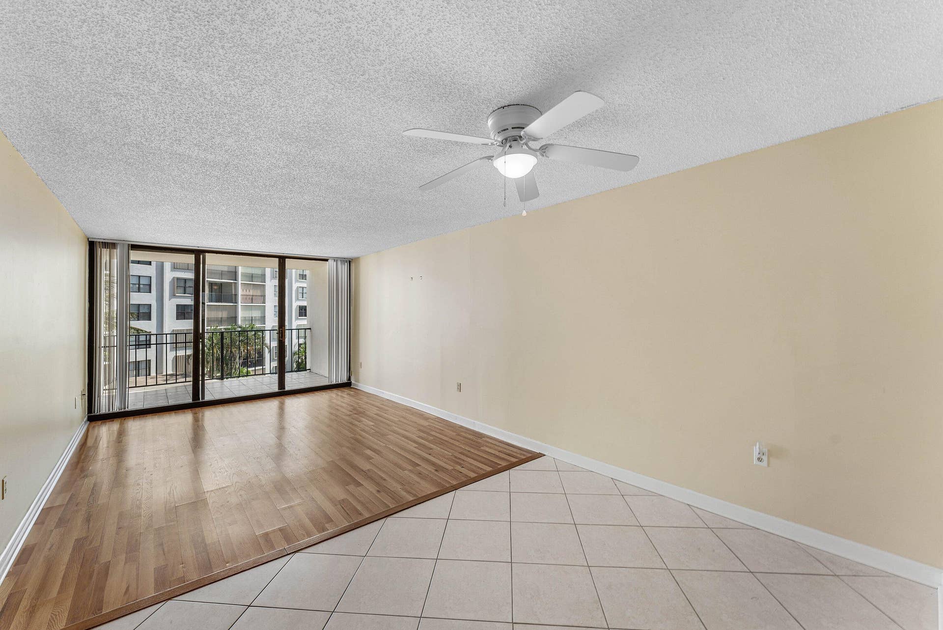 3545 S Ocean Boulevard, #405, South Palm Beach, FL 33480 011-3545SouthOceanBoulevard-405-SouthPal