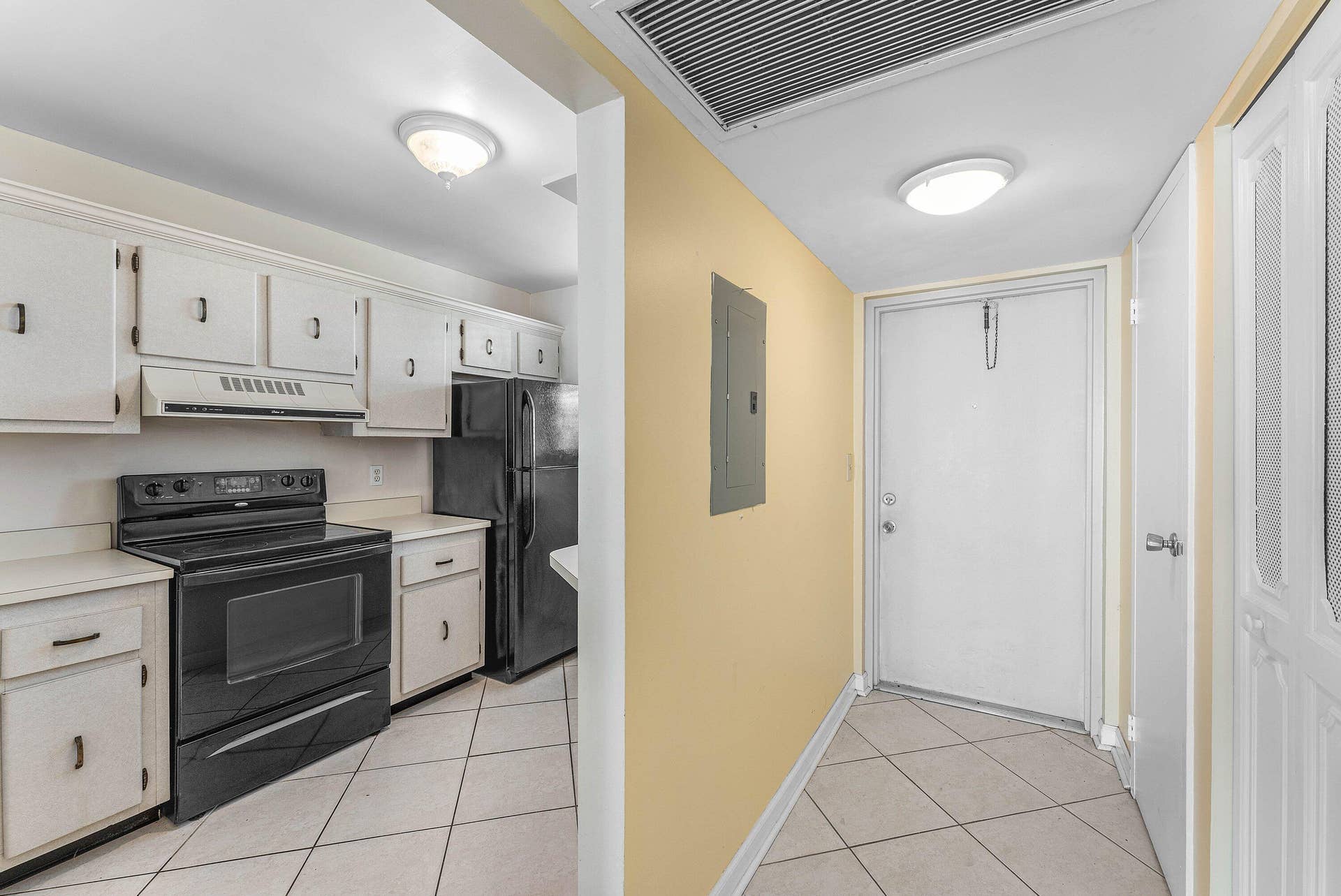 3545 S Ocean Boulevard, #405, South Palm Beach, FL 33480 002-3545SouthOceanBoulevard-405-SouthPal