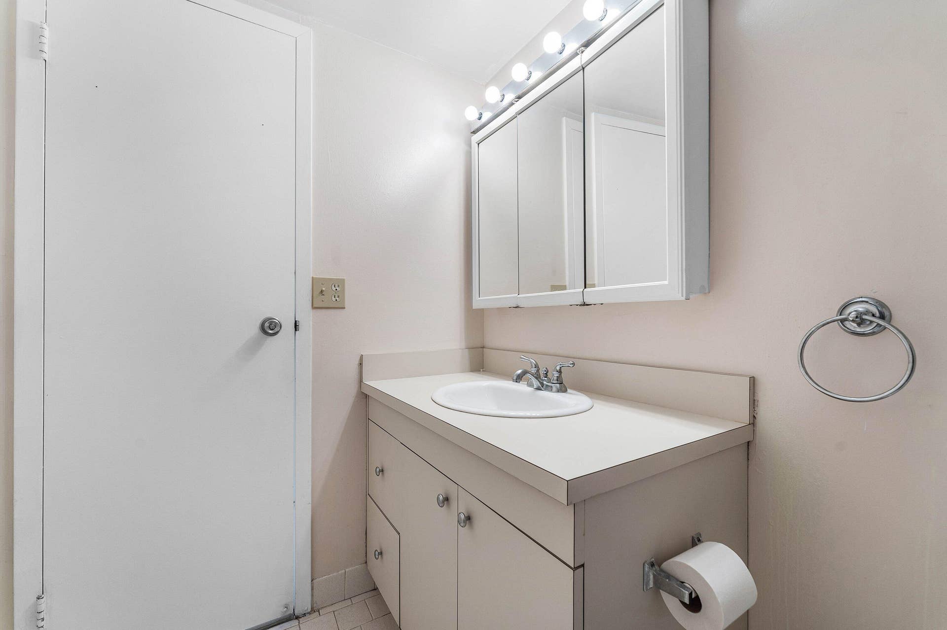 3545 S Ocean Boulevard, #405, South Palm Beach, FL 33480 019-3545SouthOceanBoulevard-405-SouthPal