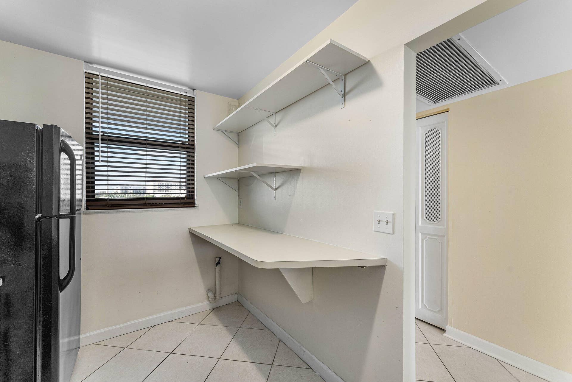 3545 S Ocean Boulevard, #405, South Palm Beach, FL 33480 005-3545SouthOceanBoulevard-405-SouthPal