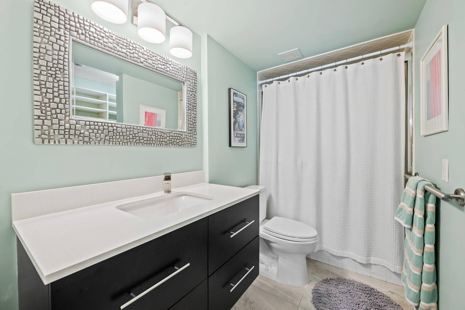 1301 River Reach Drive, #202, Fort Lauderdale, FL 33315 Primary Bath