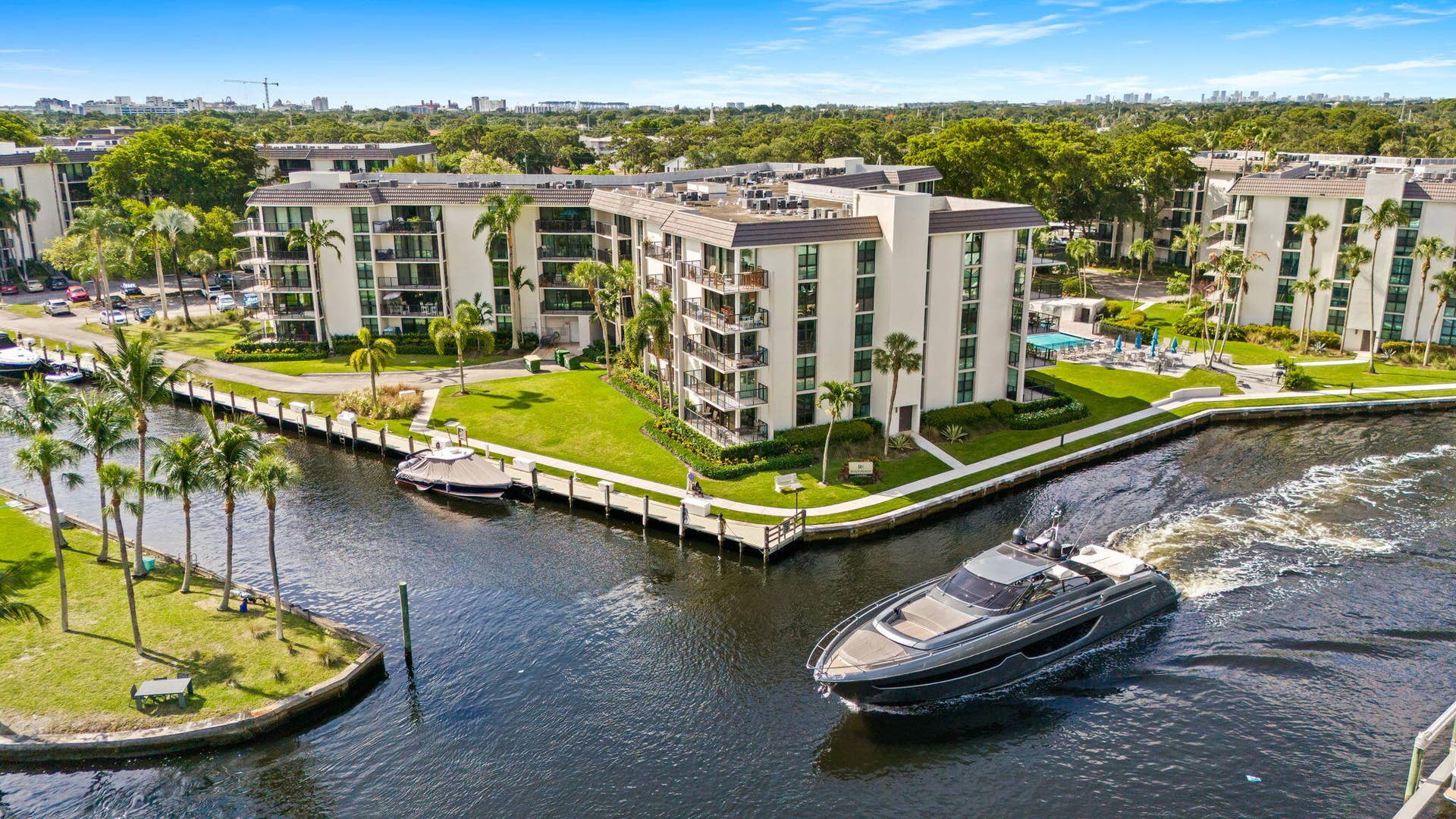 1301 River Reach Drive, #202, Fort Lauderdale, FL 33315 Views!