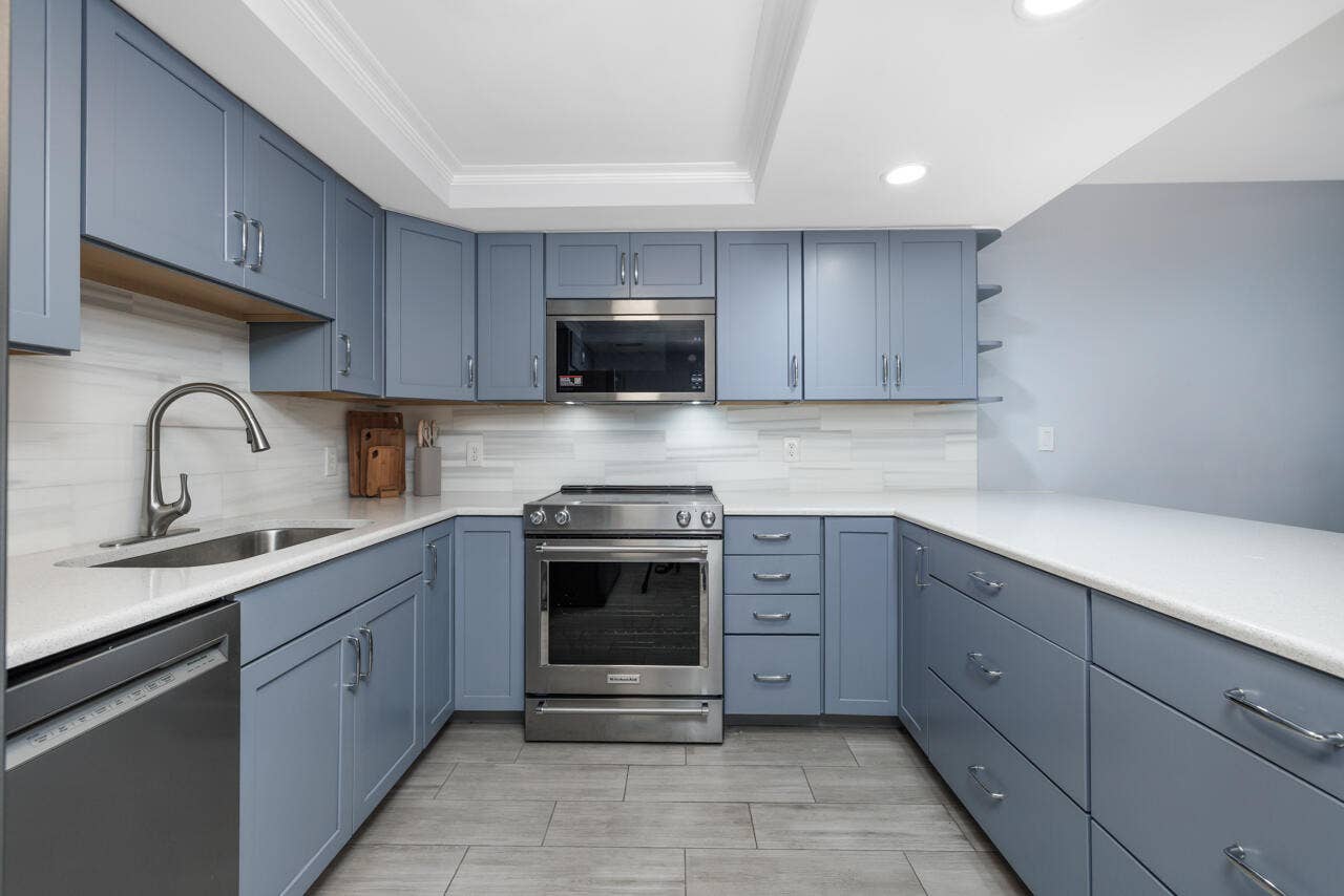 106 Linda Lane, #1, Palm Beach Shores, FL 33404 Kitchen 3