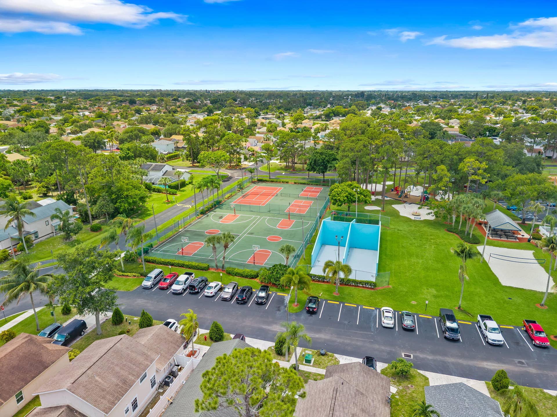 6196 Azalea Circle, West Palm Beach, FL 33415 33-web-or-mls-DJI_20260617004531_0058_D