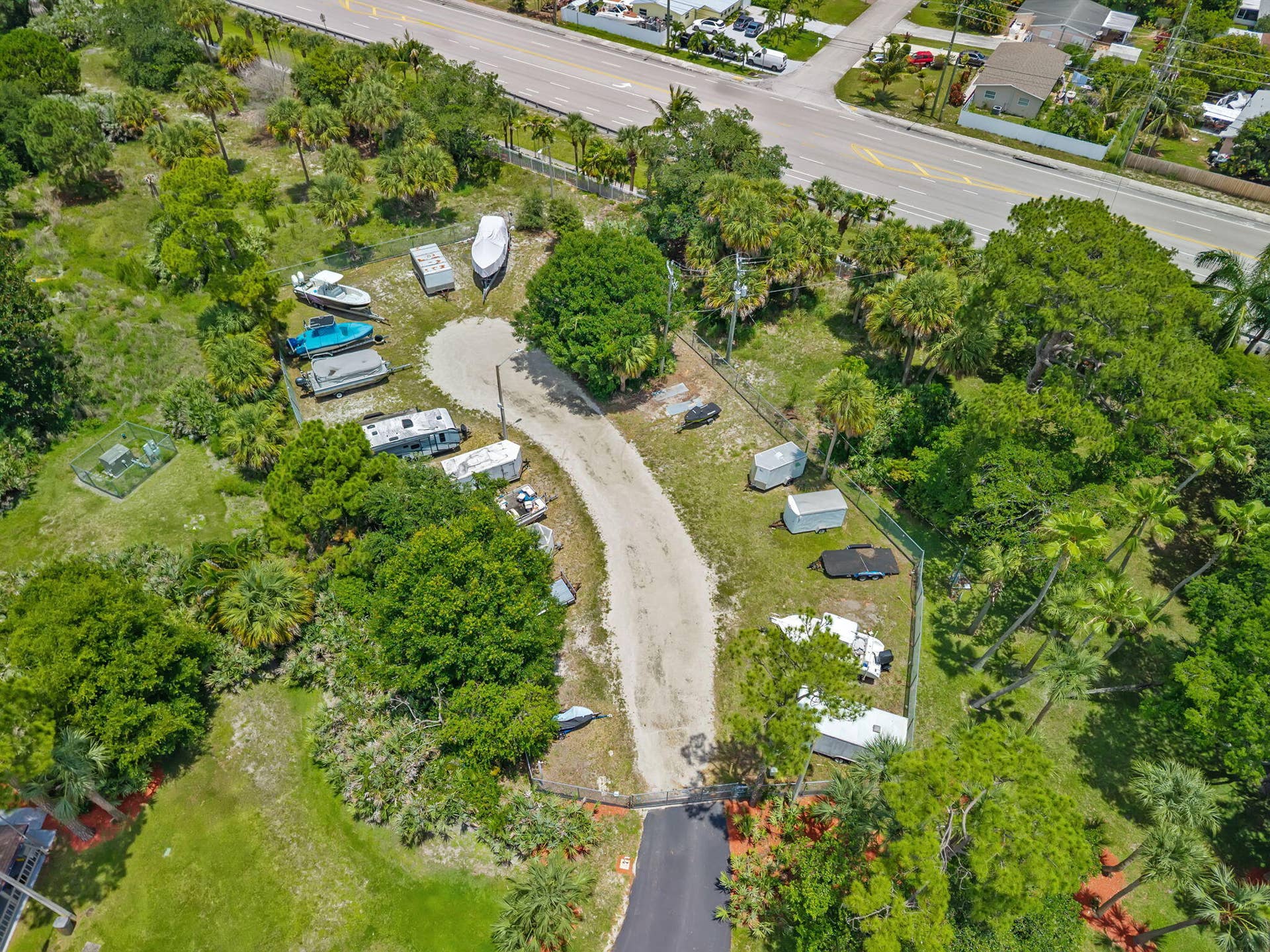 6196 Azalea Circle, West Palm Beach, FL 33415 31-web-or-mls-DJI_20260617004412_0047_D