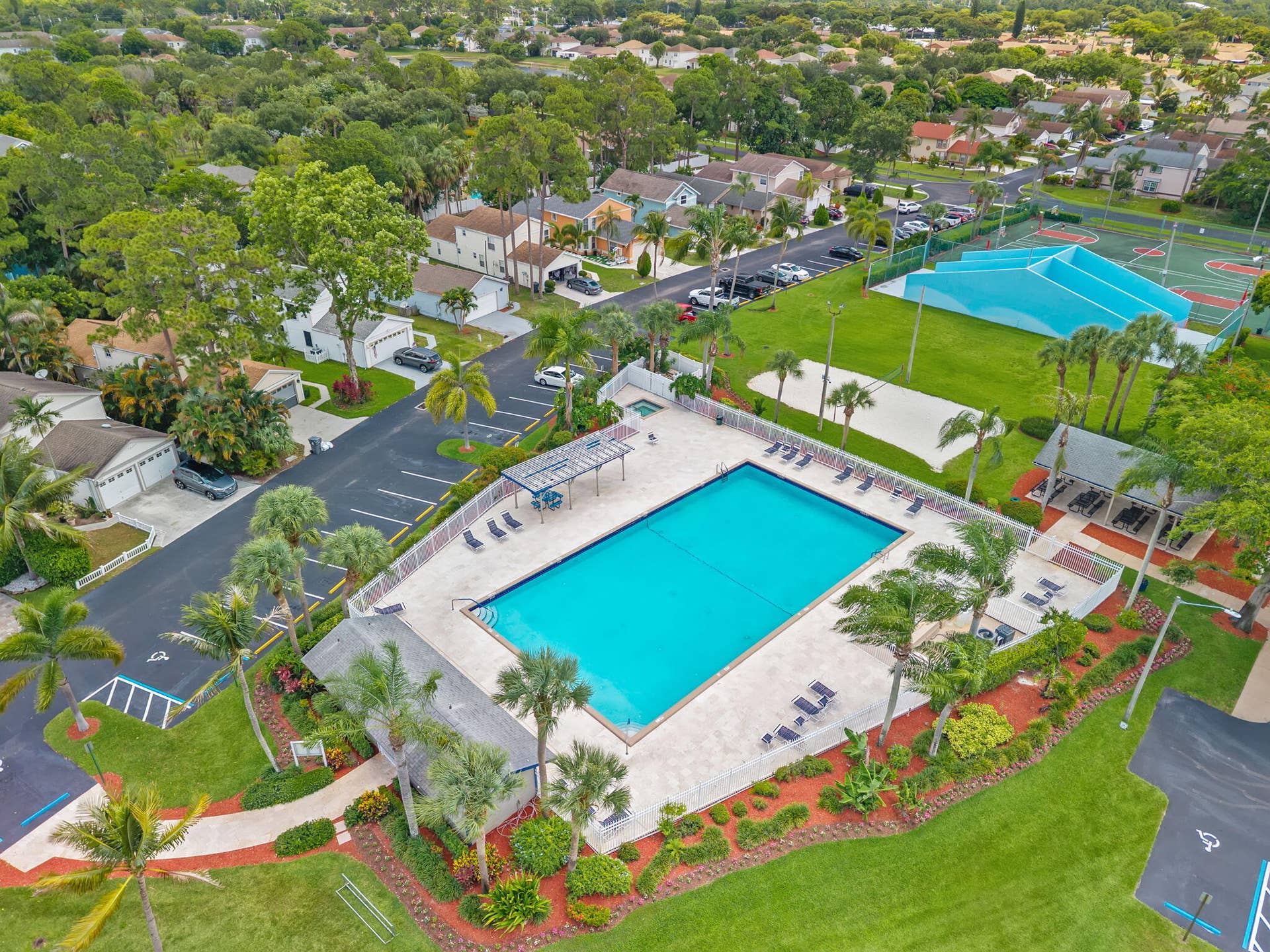 6196 Azalea Circle, West Palm Beach, FL 33415 34-web-or-mls-DJI_20260617004558_0063_D