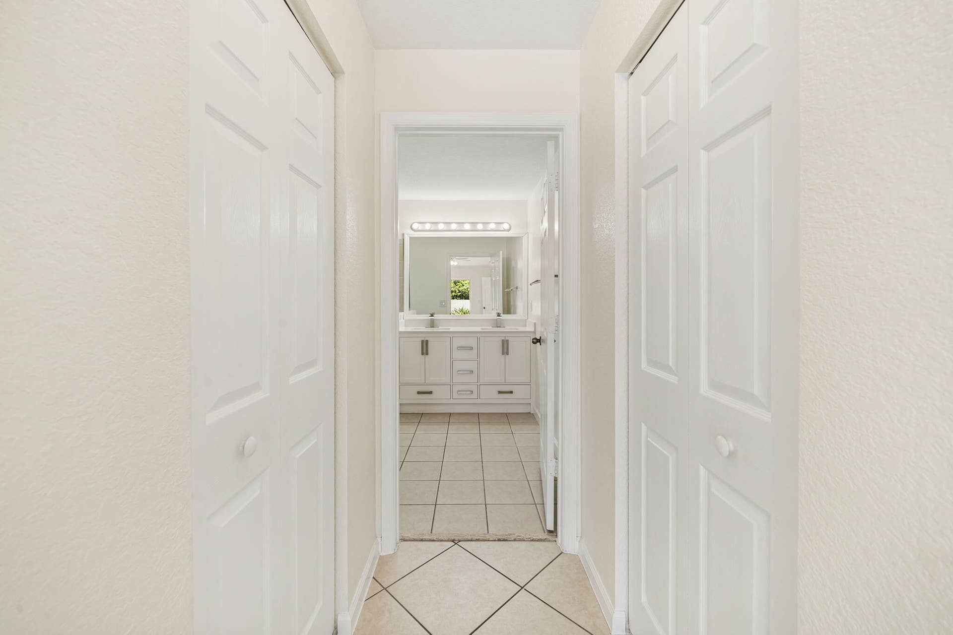 6196 Azalea Circle, West Palm Beach, FL 33415 15-web-or-mls-DSC07423