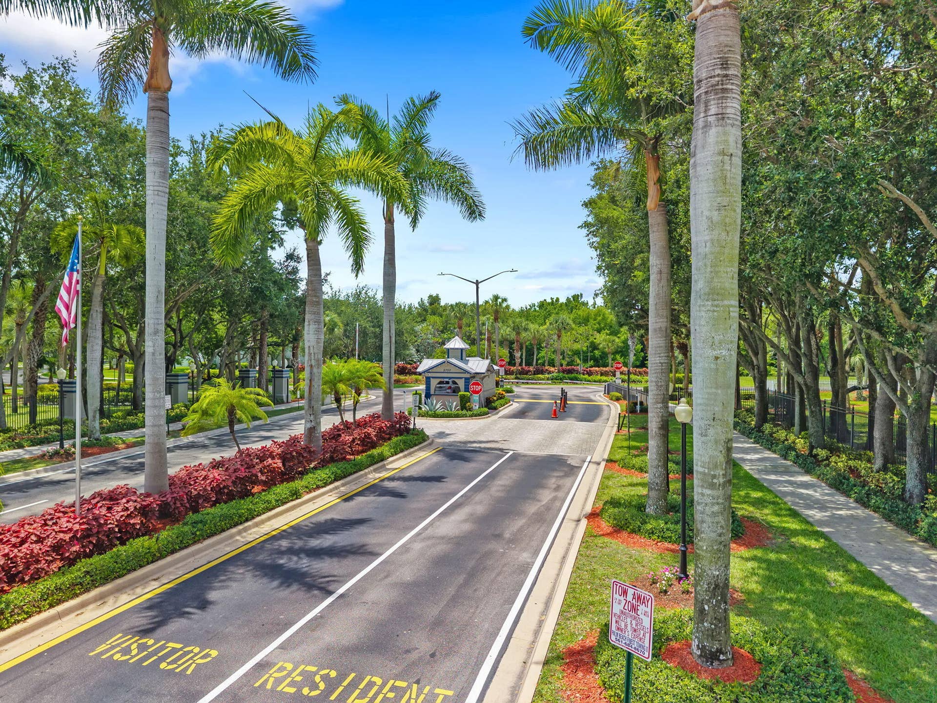 6196 Azalea Circle, West Palm Beach, FL 33415 32-web-or-mls-DJI_20260617004441_0051_D