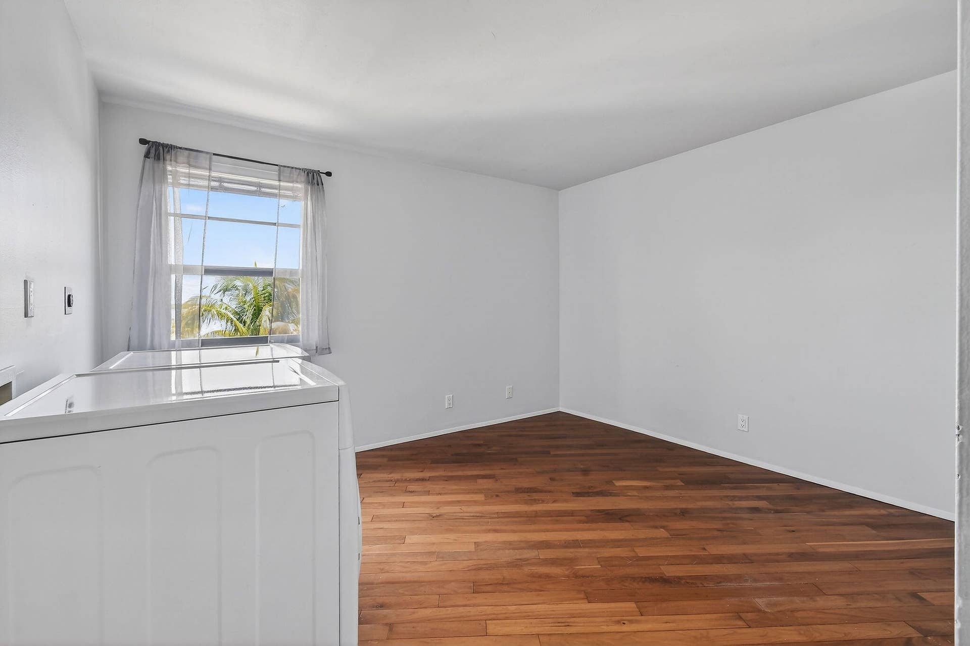 1036 Us Highway 1, #324, North Palm Beach, FL 33408 3rd Guest Room