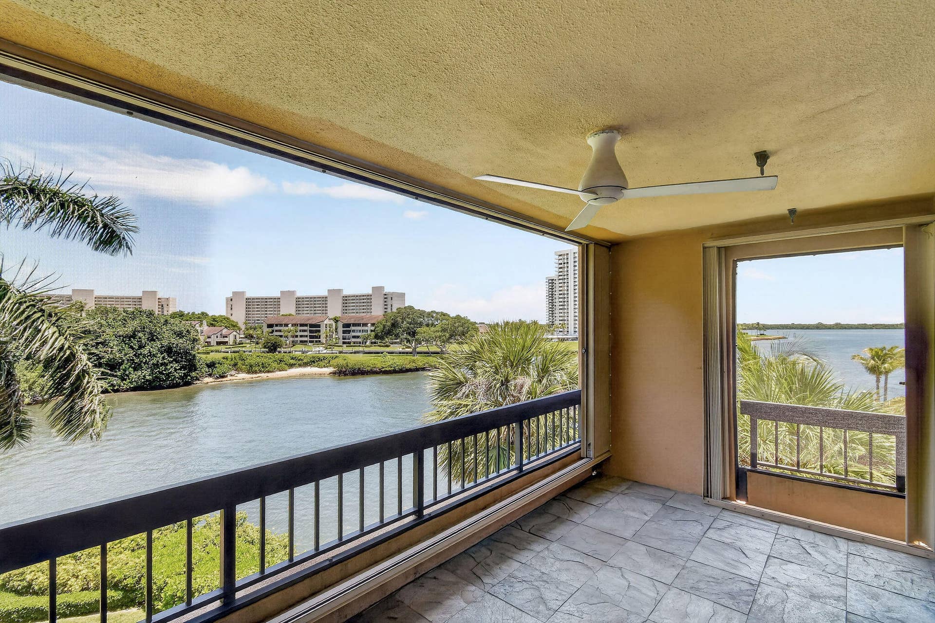 1036 Us Highway 1, #324, North Palm Beach, FL 33408 Balcony Intracoastal View