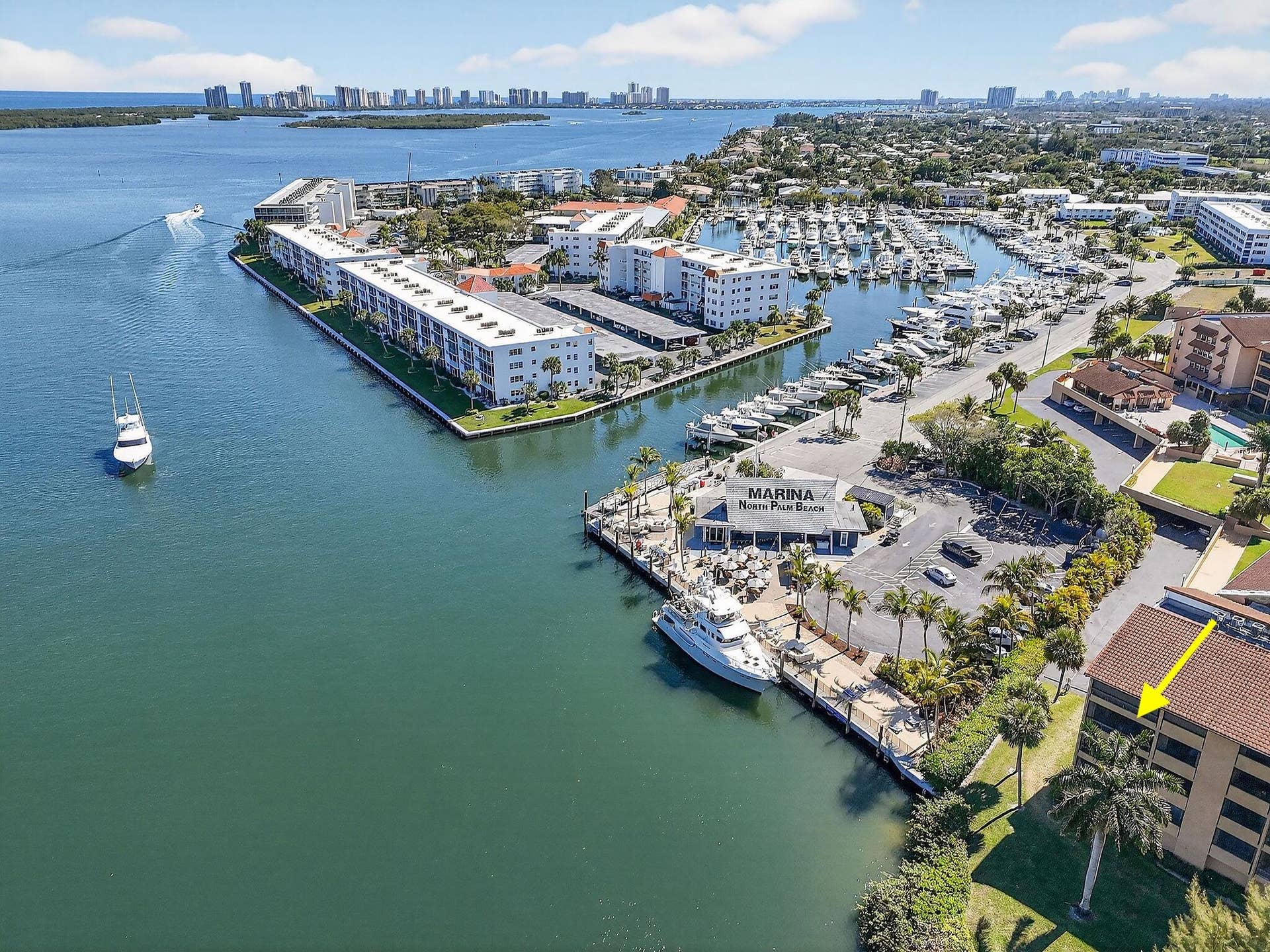 1036 Us Highway 1, #324, North Palm Beach, FL 33408 Aerial facing South East
