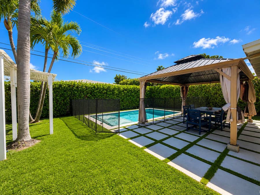 Property photo for 340 Summa Street, West Palm Beach, FL