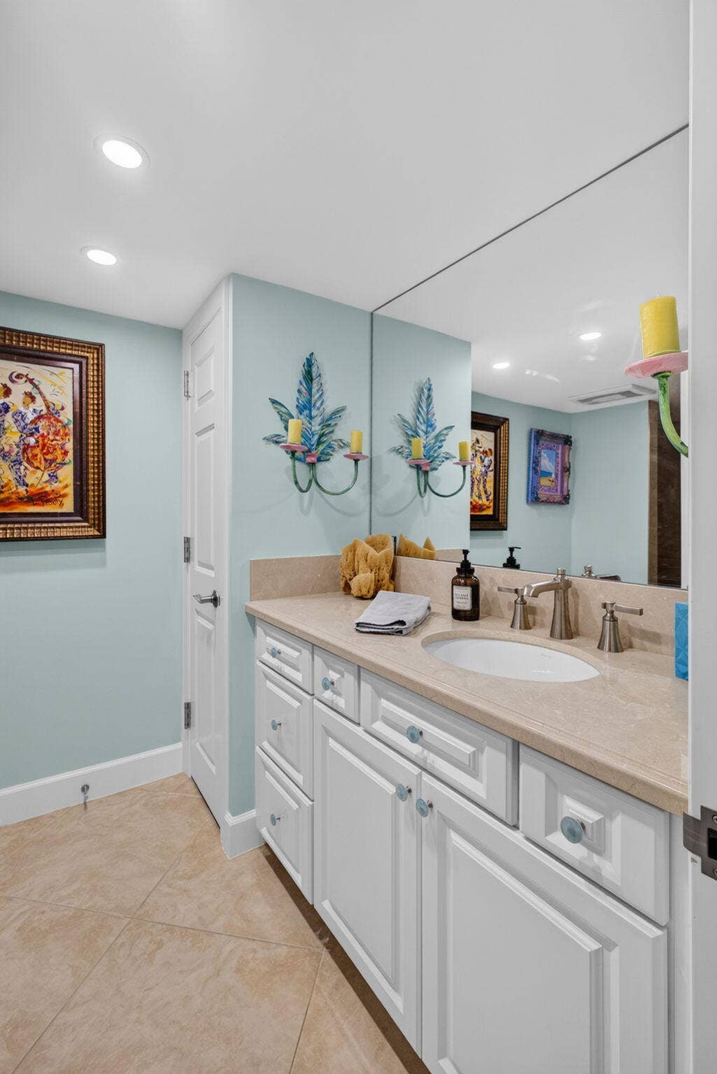 5280 N Ocean Drive, #3a, Singer Island, FL 33404 25-web-or-mls-5D1A9901