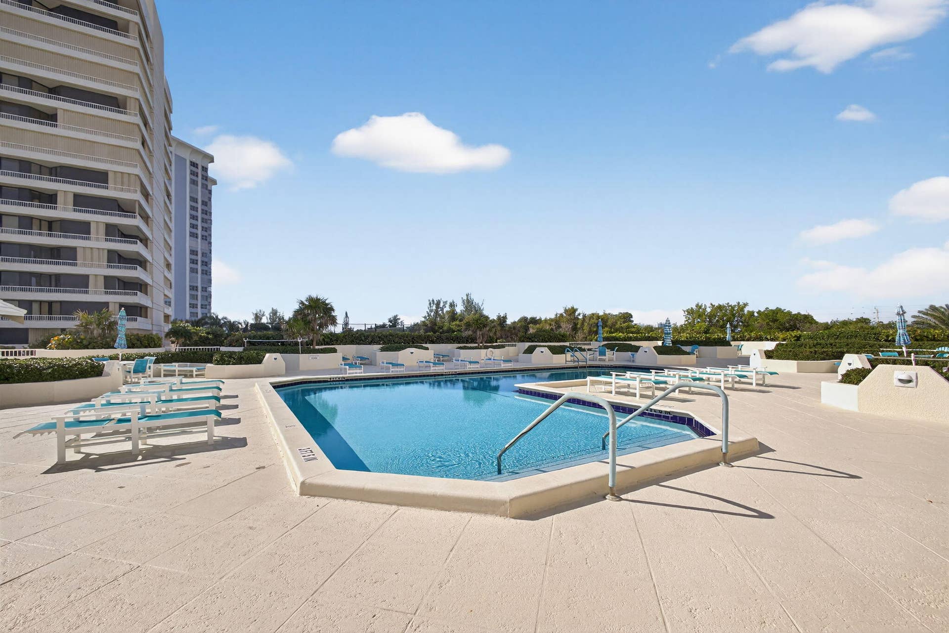 5280 N Ocean Drive, #3a, Singer Island, FL 33404 42-web-or-mls-47-print-55-print-5D1A4724
