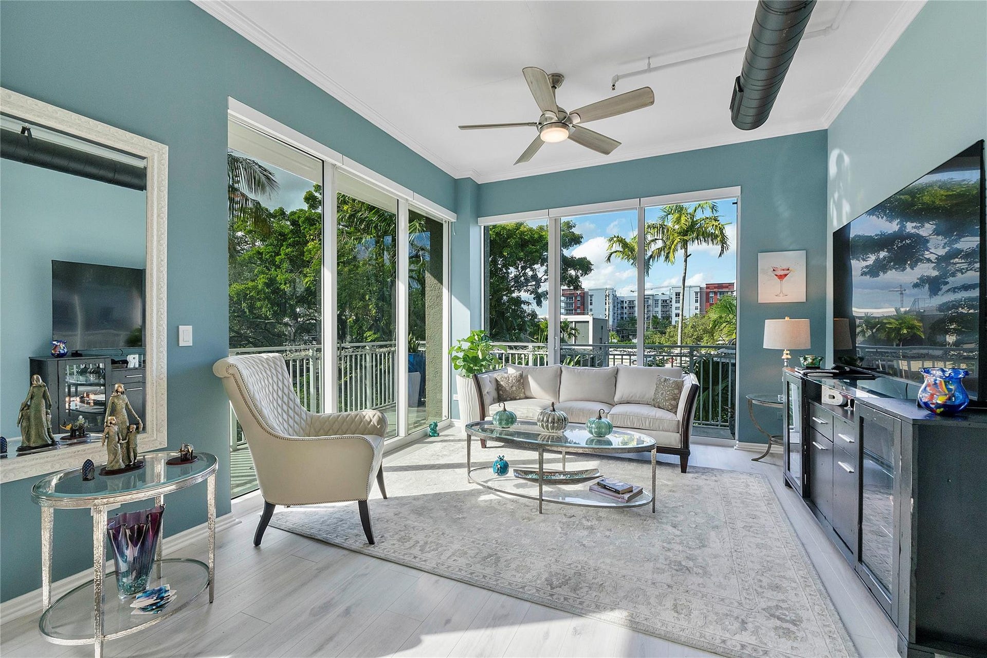313 NE 2nd Street, #204, Fort Lauderdale, Fort Lauderdale, FL 33301 Photo 2