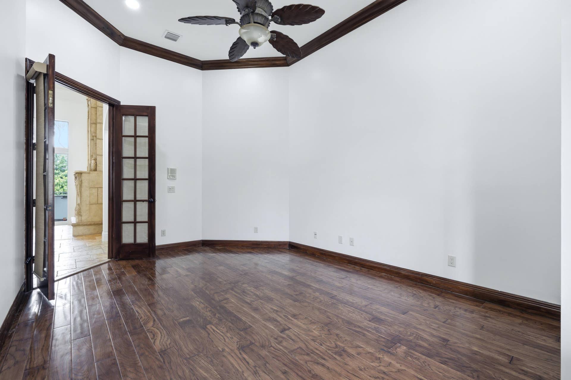 608 Inlet Road, North Palm Beach, FL 33408 DEN