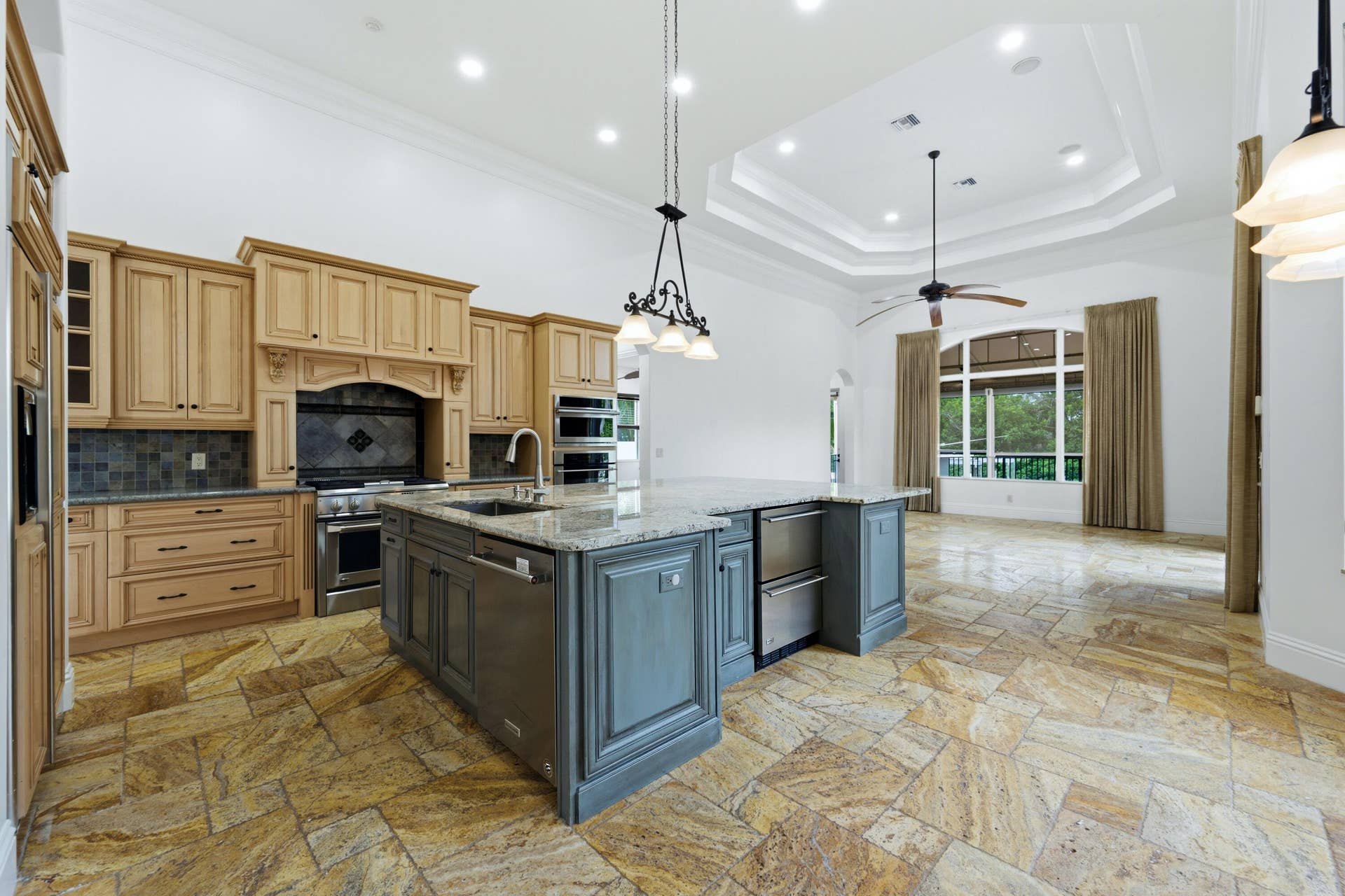 608 Inlet Road, North Palm Beach, FL 33408 KITCHEN