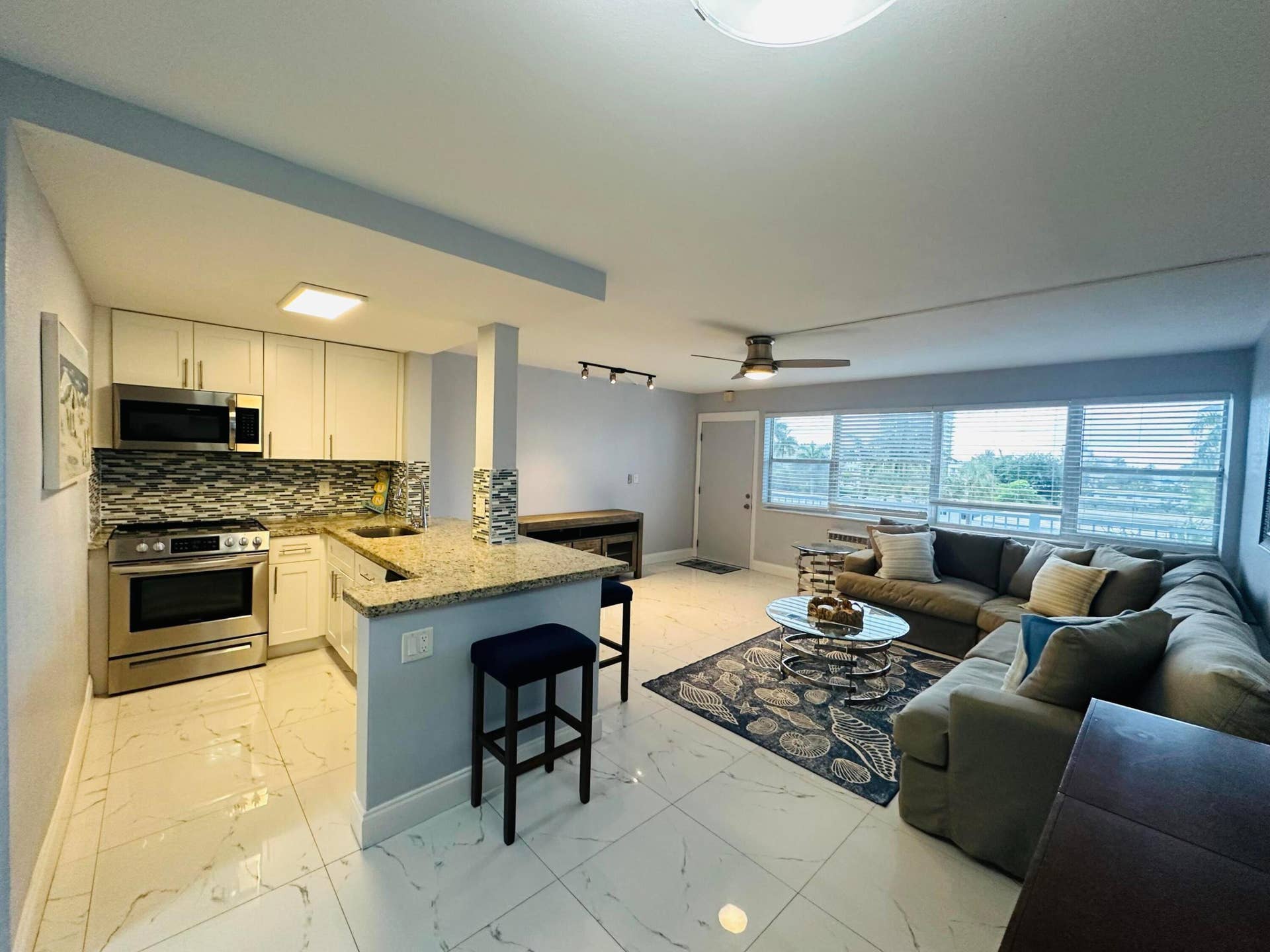 625 Antioch Avenue, #407, Fort Lauderdale, FL 33304 5