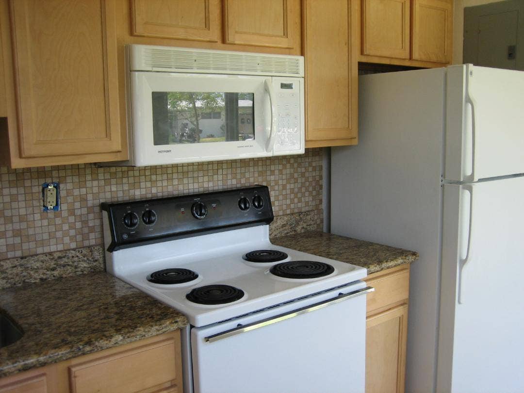 231 NE 24th Avenue, #1, Pompano Beach, FL 33064 kj9