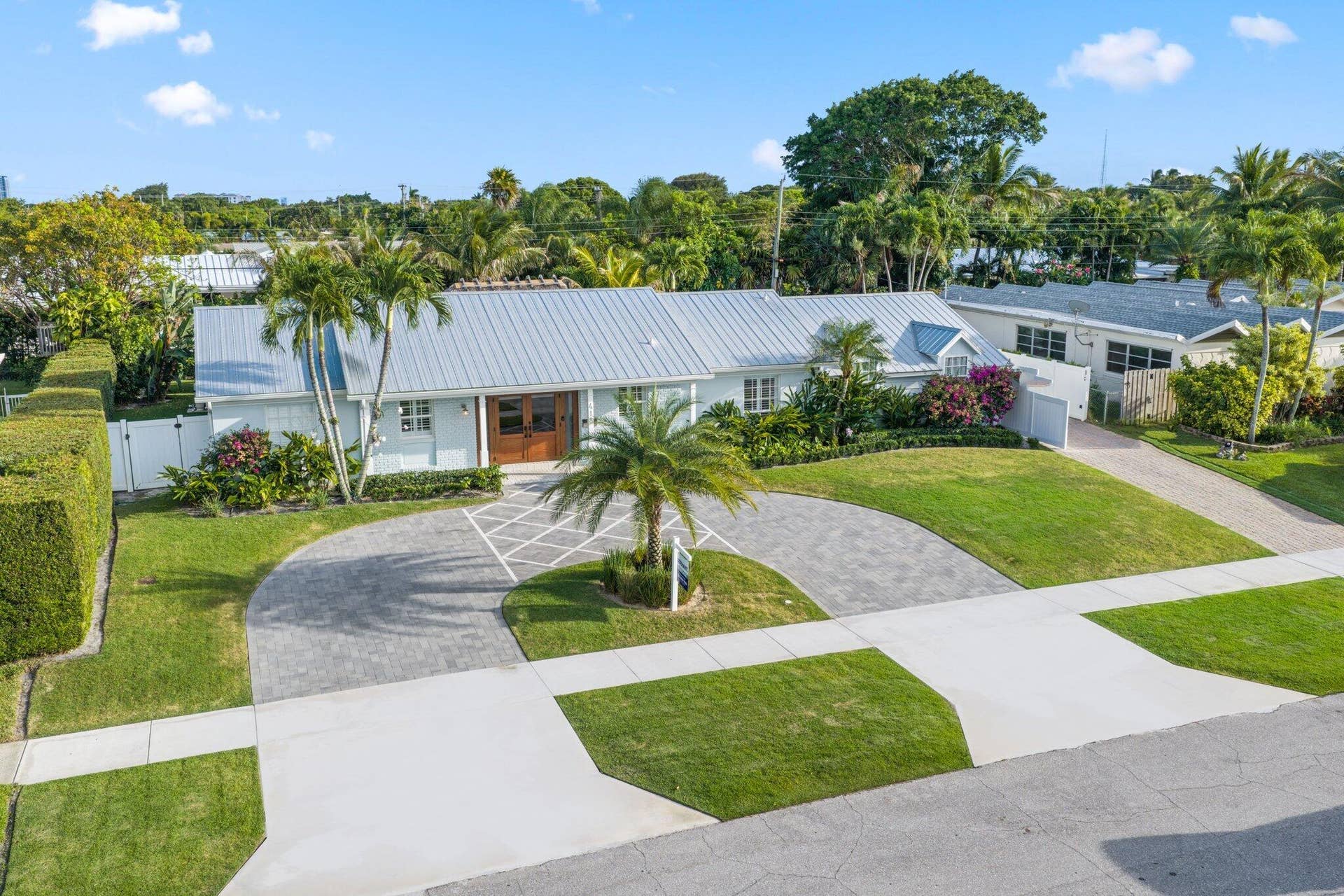 418 Oyster Road, North Palm Beach, FL 33408 418 Oyster Road - 2.jpg-SMALL