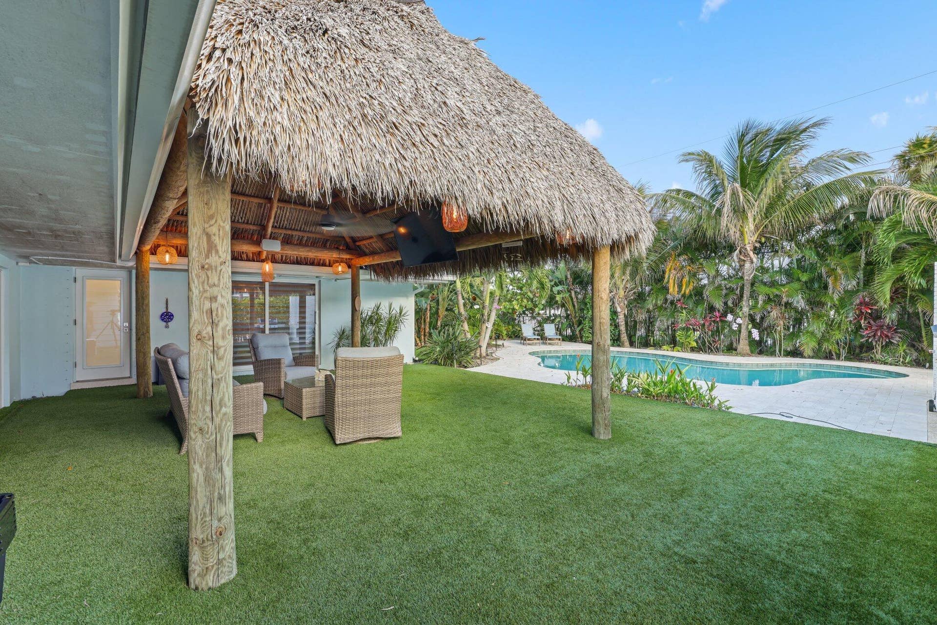 418 Oyster Road, North Palm Beach, FL 33408 418 Oyster Road - 34.jpg-SMALL