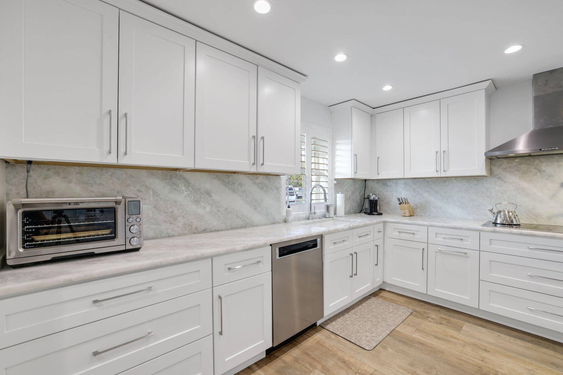 418 Oyster Road, North Palm Beach, FL 33408 418 Oyster Road - 16.jpg-SMALL