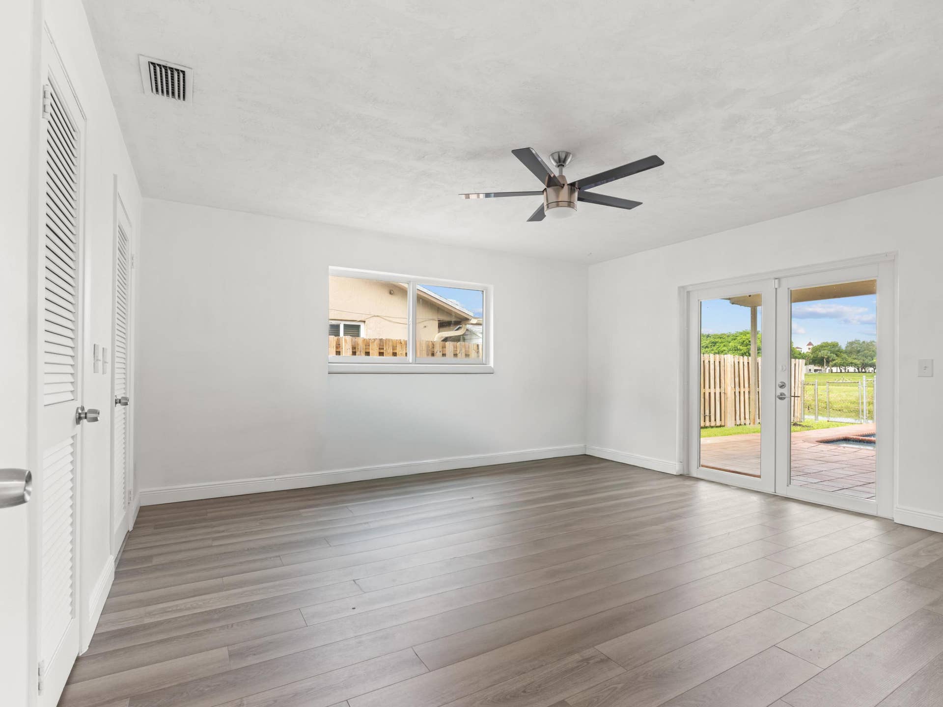 5317 SW 120th Avenue, Cooper City, FL 33330 Primary bedroom