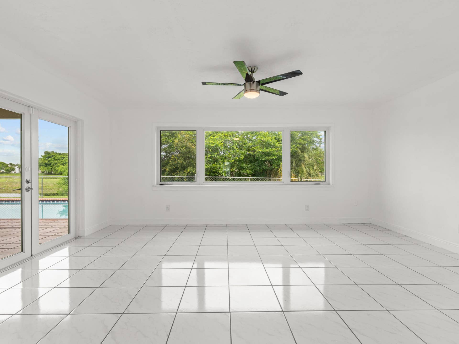 5317 SW 120th Avenue, Cooper City, FL 33330 Dining / flex space