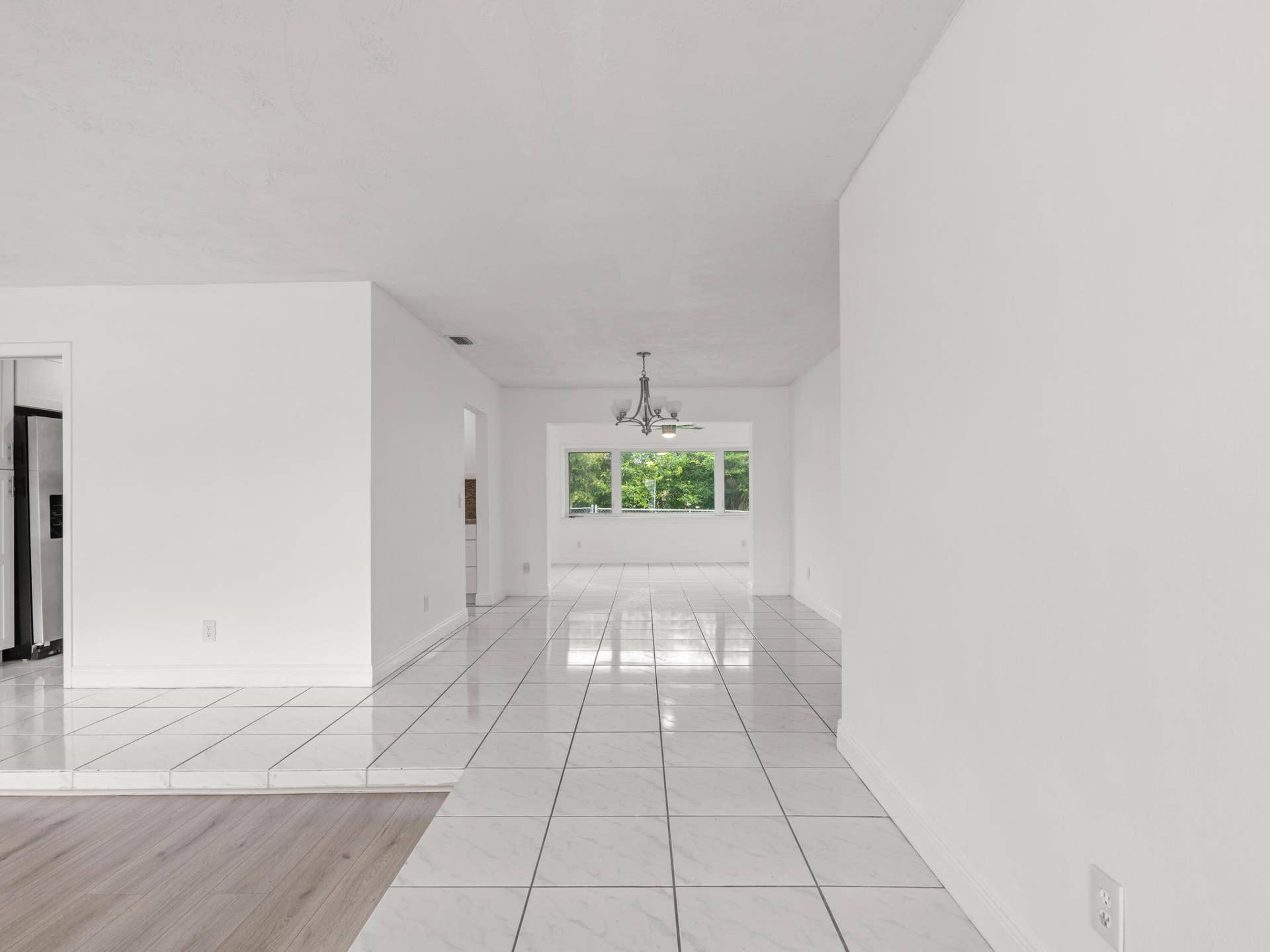 5317 SW 120th Avenue, Cooper City, FL 33330 Entryway