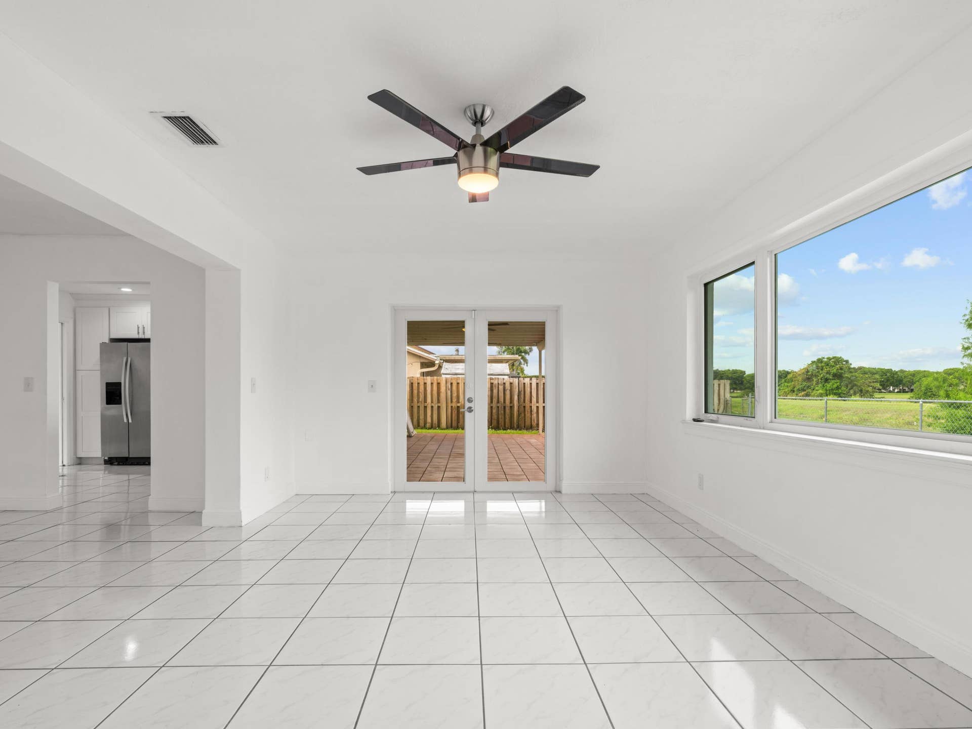 5317 SW 120th Avenue, Cooper City, FL 33330 Dining / flex space