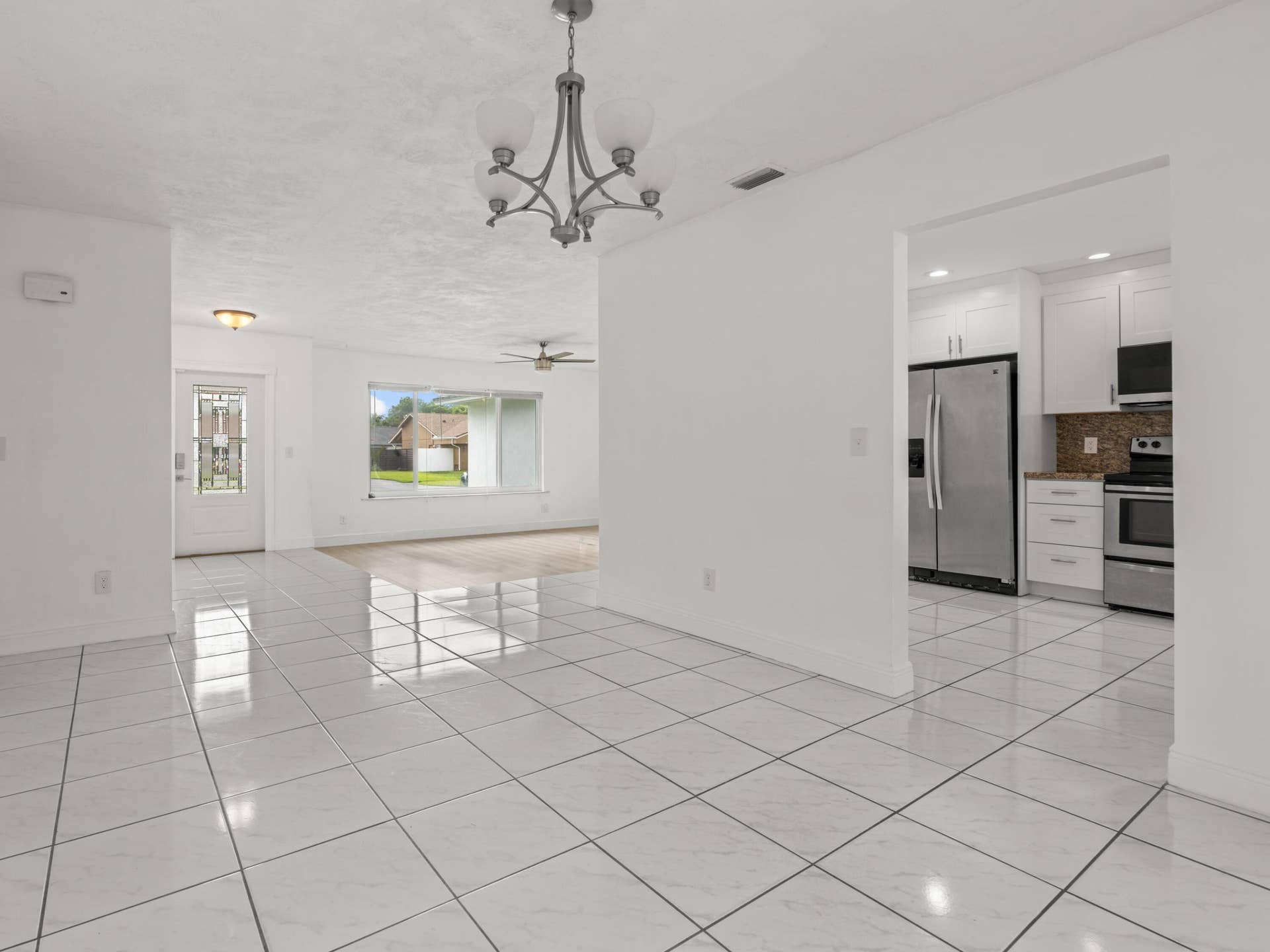 5317 SW 120th Avenue, Cooper City, FL 33330 Dining