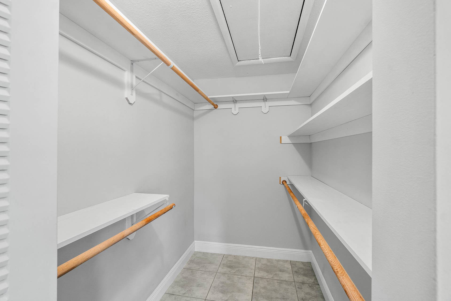 5162 Tennis Lane, Delray Beach, FL 33484 Walk-In Closet in Primary Bedroom