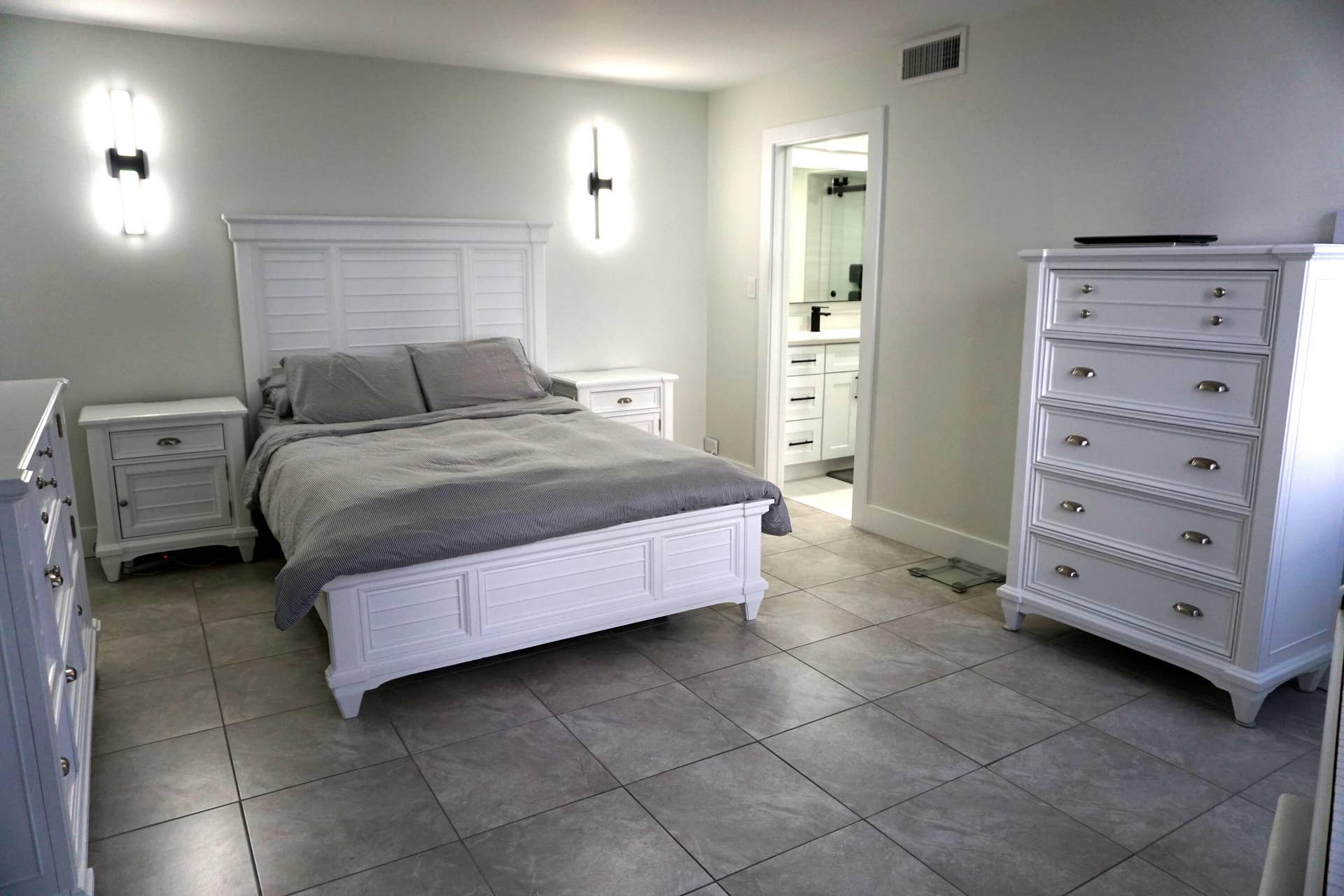 master bedroom 2