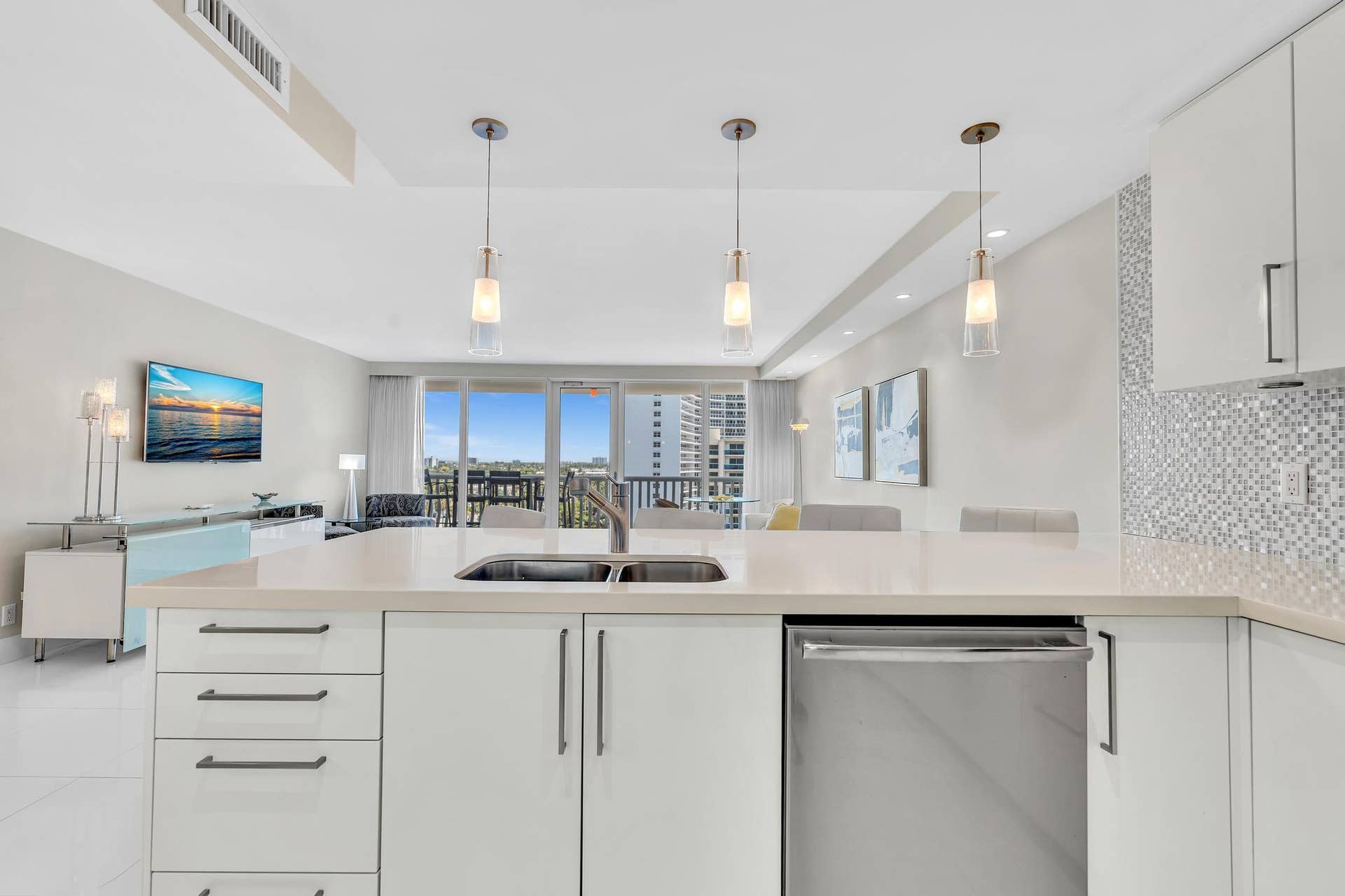 4020 Galt Ocean Drive, #703, Fort Lauderdale, FL 33308 Open Kitch to Living Area