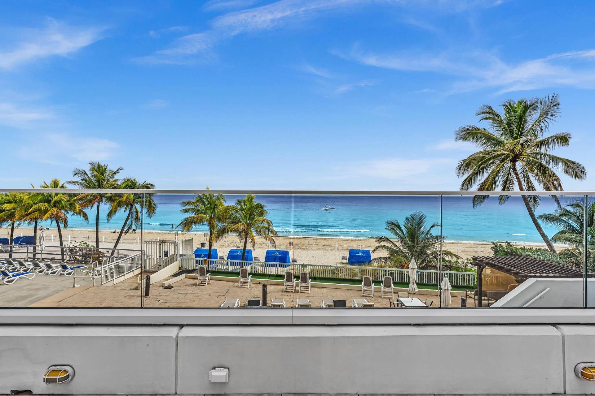 4020 Galt Ocean Drive, #703, Fort Lauderdale, FL 33308 Beach Patio and Beach Cabanas - view from Mezzanine