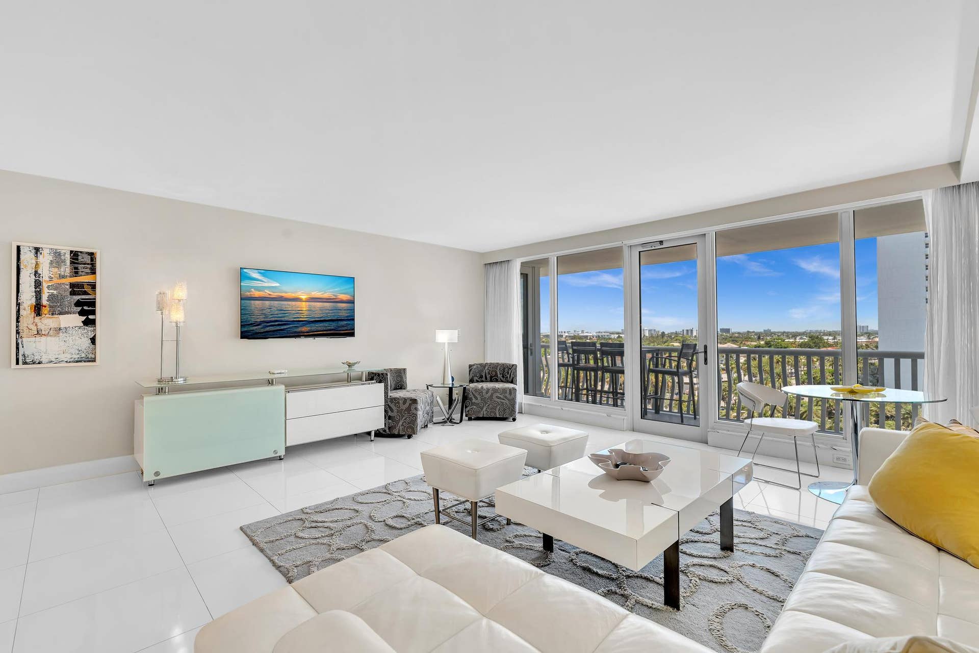4020 Galt Ocean Drive, #703, Fort Lauderdale, FL 33308 Floor to ceiling Impact windows featuring the west view