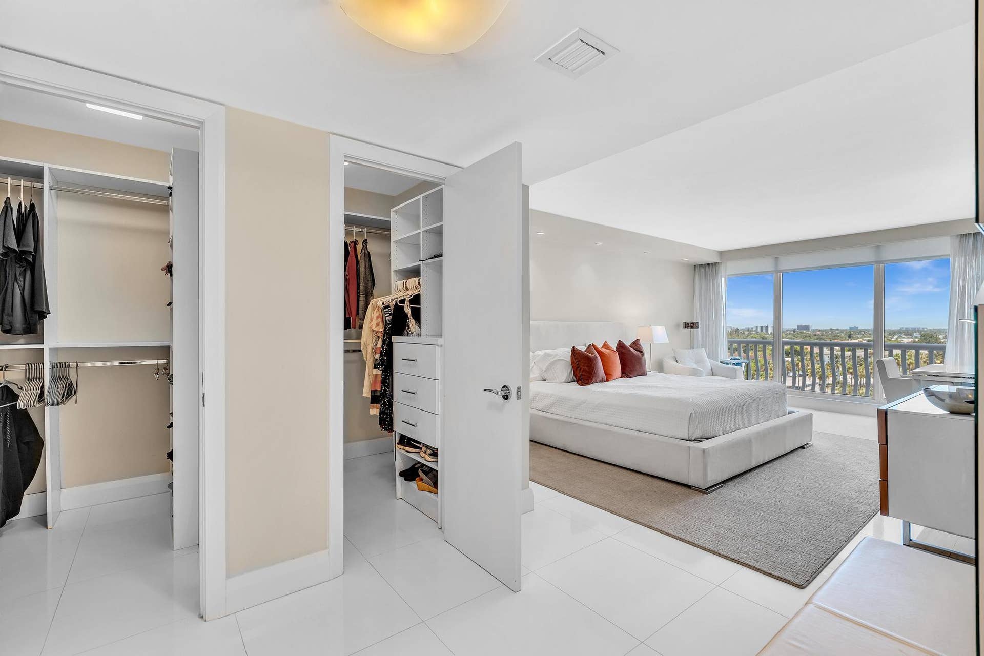 4020 Galt Ocean Drive, #703, Fort Lauderdale, FL 33308 Walk in Closets in Primary Suite