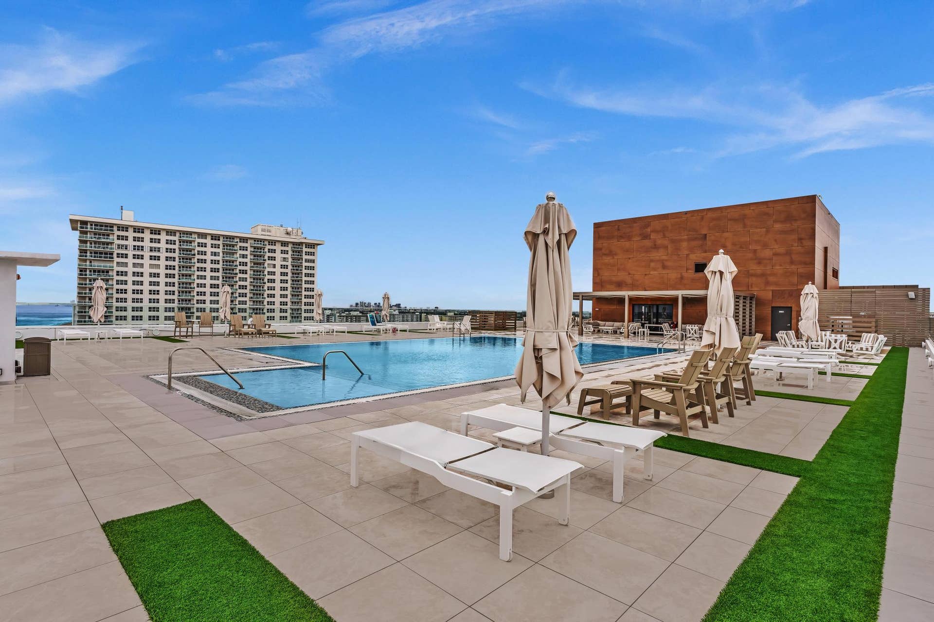 4020 Galt Ocean Drive, #703, Fort Lauderdale, FL 33308 New Furniture and Lounging Areas