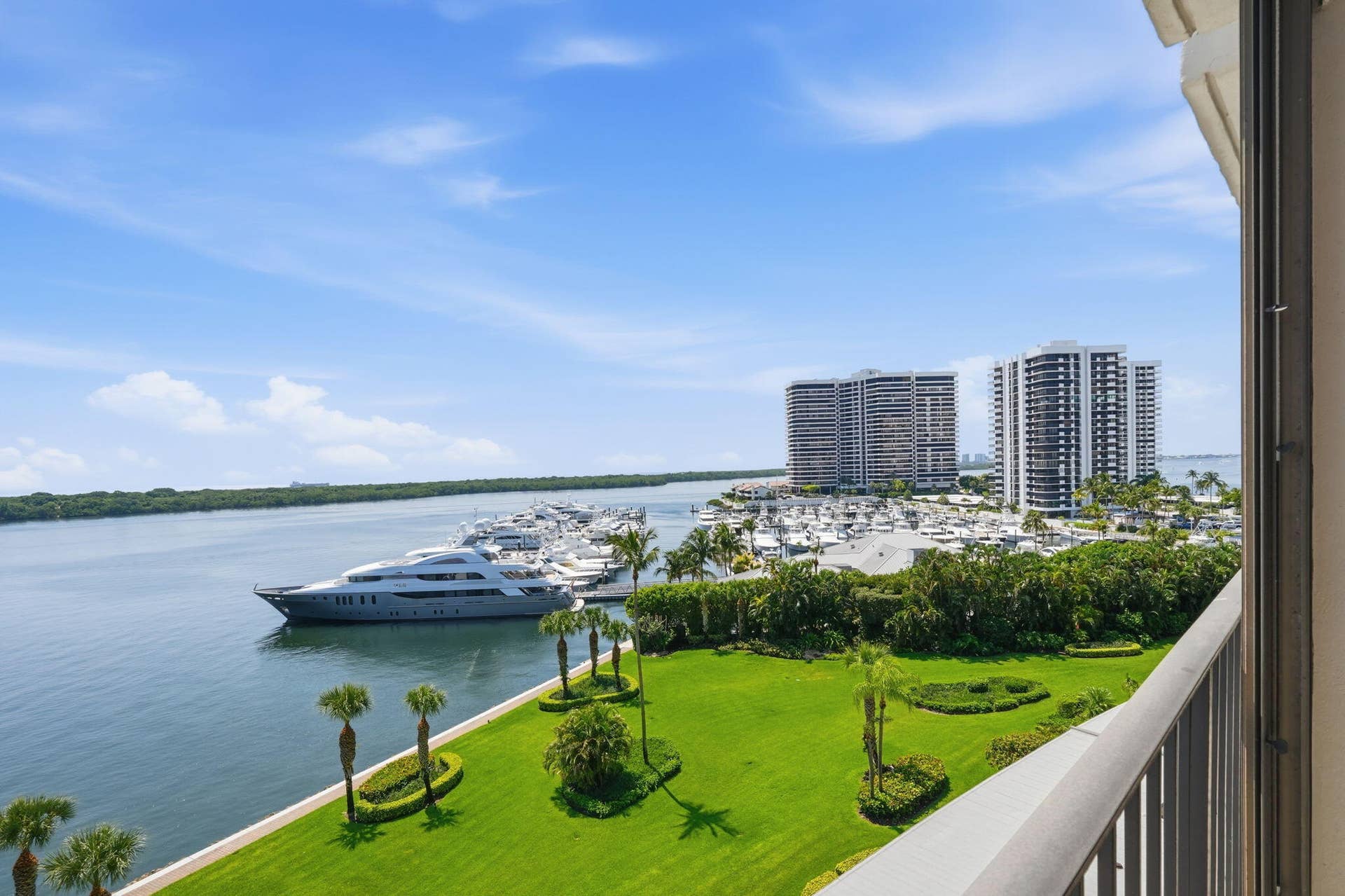 124 Lakeshore Drive, #8280, North Palm Beach, FL 33408 Balcony to marina, beautiful.