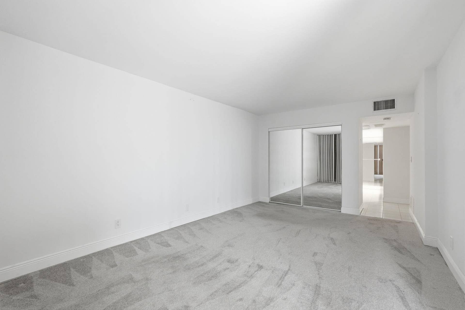 124 Lakeshore Drive, #8280, North Palm Beach, FL 33408 Completely done and waiting for furniture
