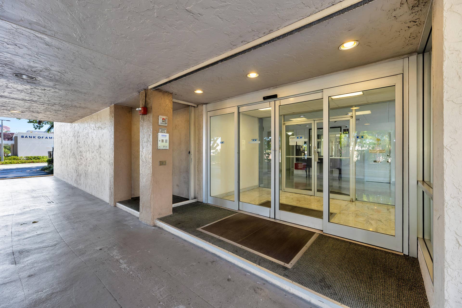 1625 SE 10th Avenue, #405, Fort Lauderdale, FL 33316 Front Entrance