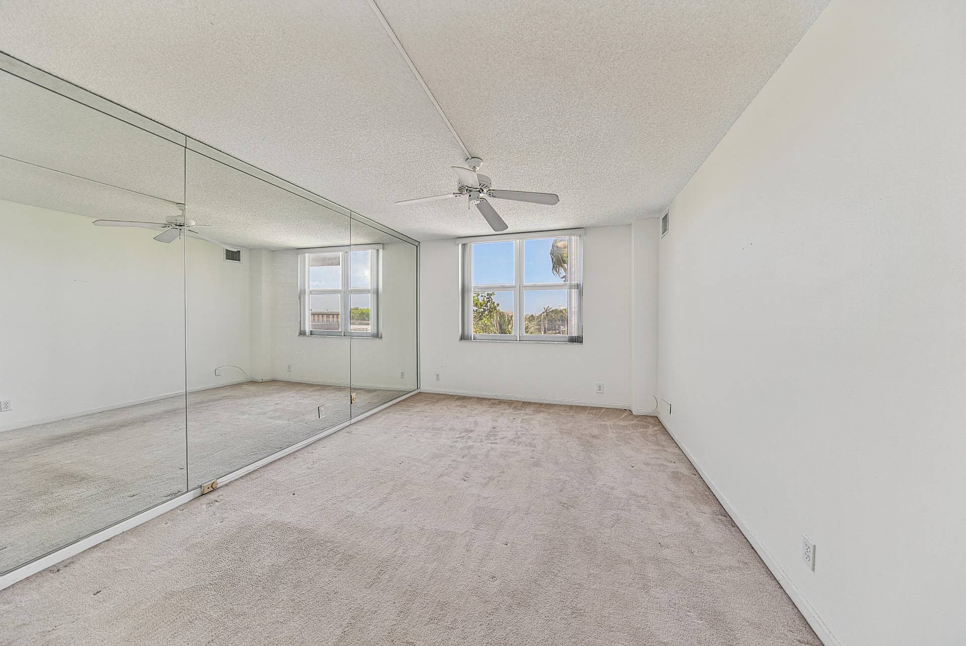 1625 SE 10th Avenue, #405, Fort Lauderdale, FL 33316 bEDROOM