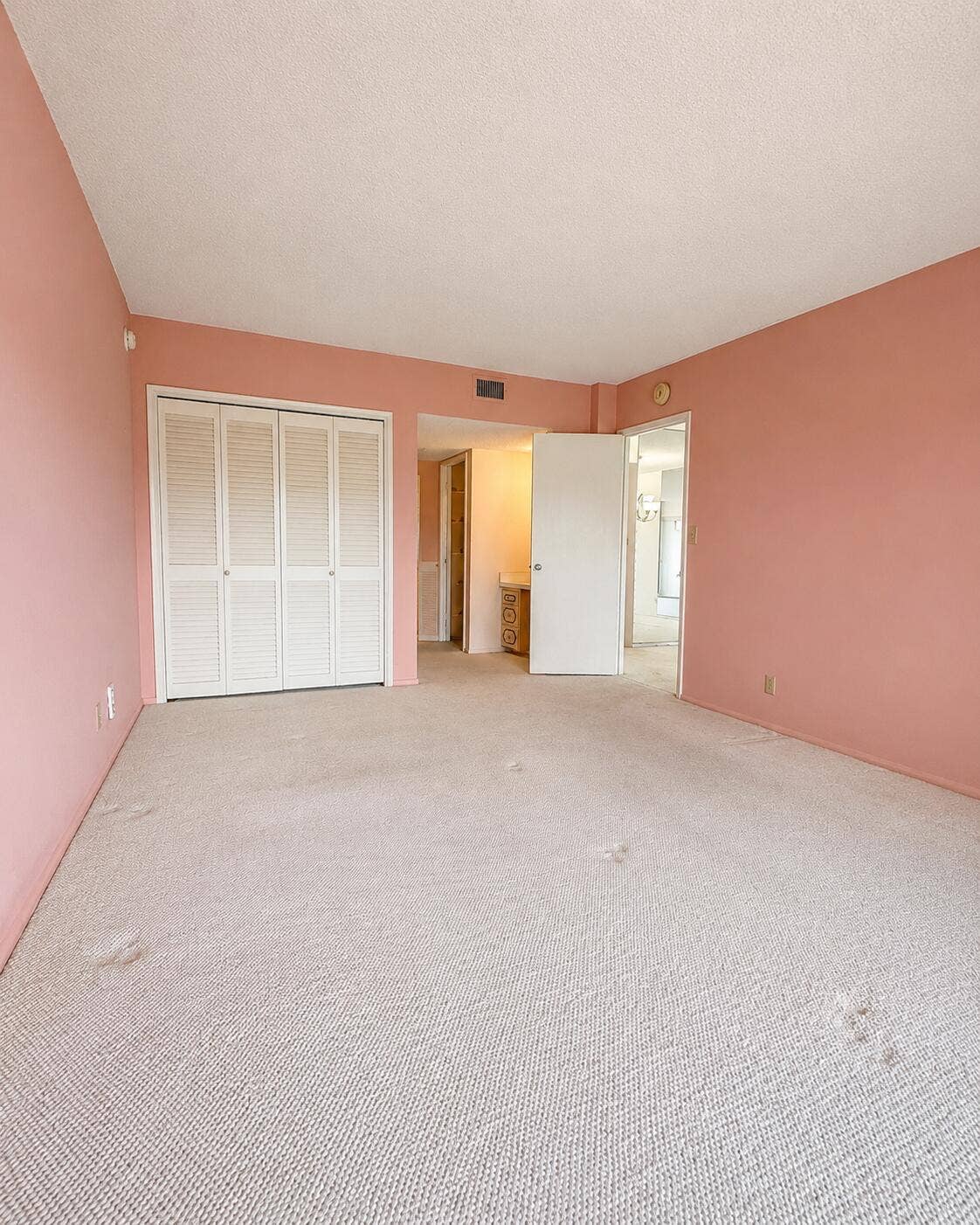 2900 N Palm Aire Drive, #307, Pompano Beach, FL 33069 master bed 2
