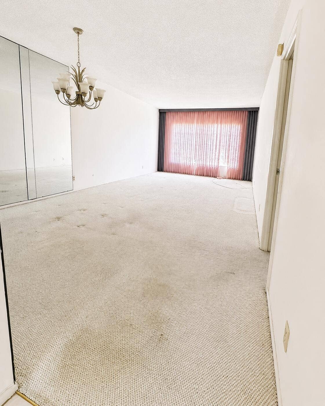 2900 N Palm Aire Drive, #307, Pompano Beach, FL 33069 LIVING 1